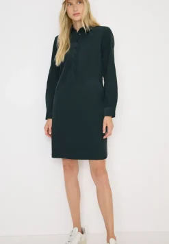 Robe en velours côtelé en couleur unie