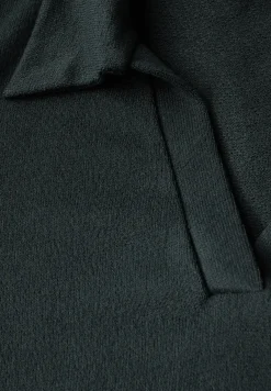 Robe à l'aspect tricoté