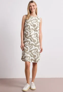 Robe à longueur de genou avec col rond et imprimé