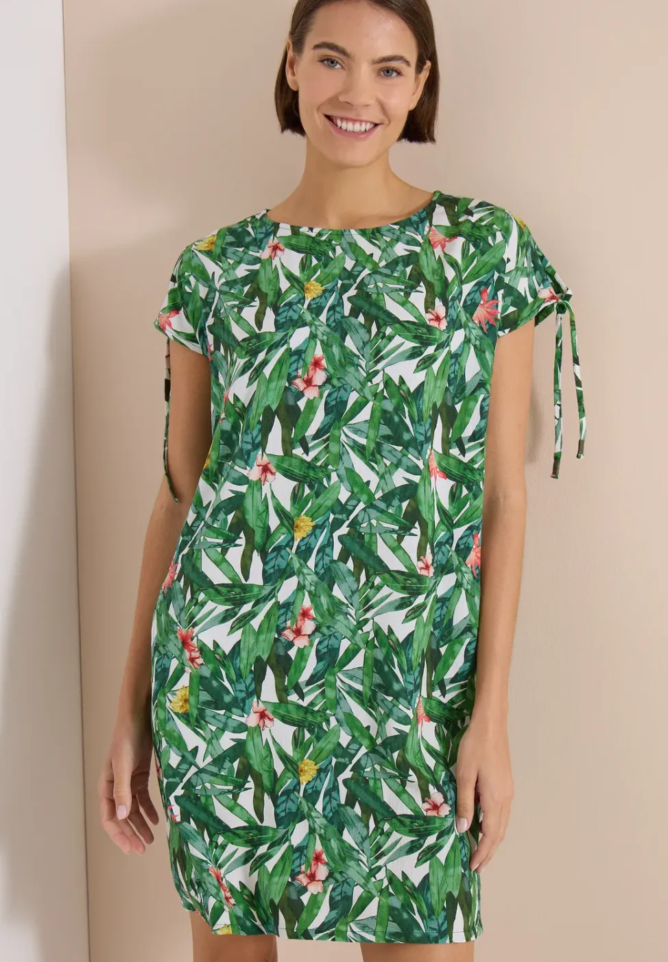 Robe à longueur de genou avec motif floral