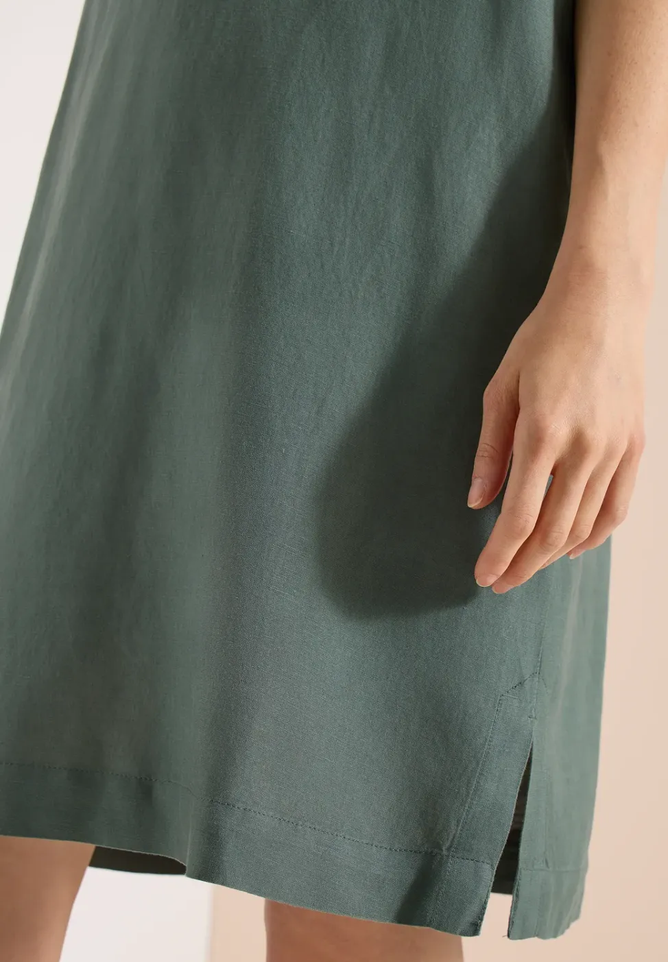 Robe longueur genou en lin mélangé