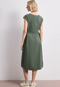Robe midi avec décolleté U-Boot