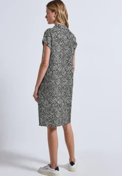 Robe à motifs en t-shirt