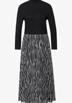Robe plissée en mousseline de soie