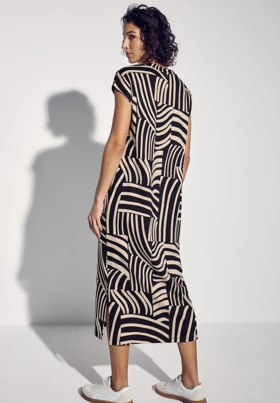 Robe sans manches