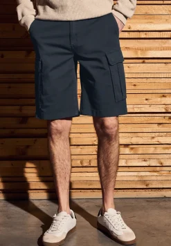 Short au look cargo
