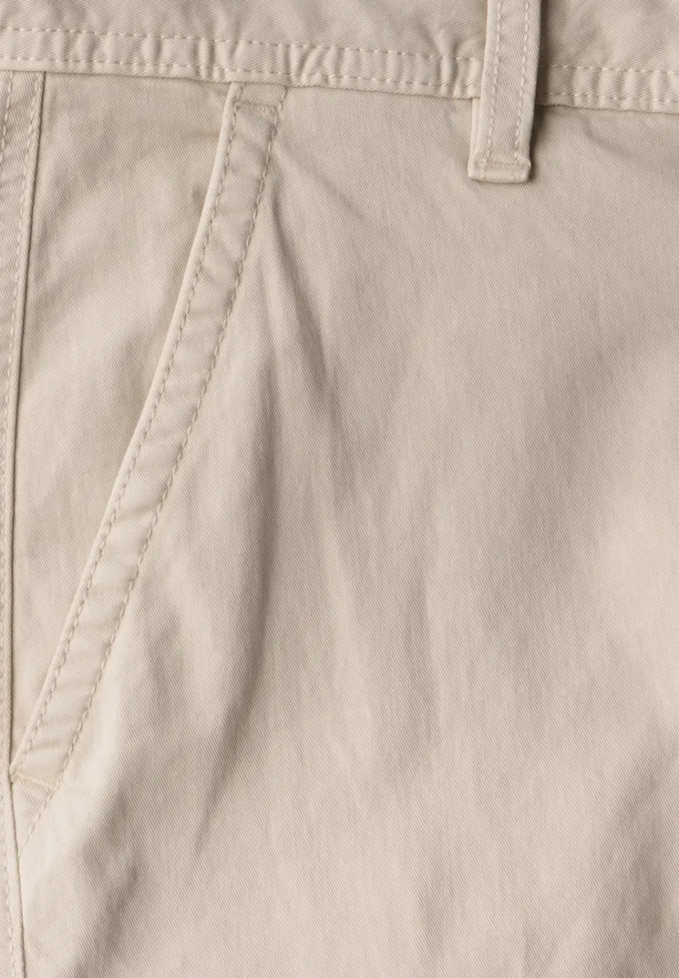 Short au look cargo