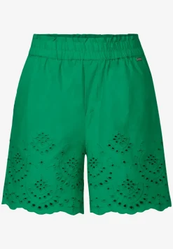Short avec broderie