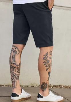 Short chino avec structure