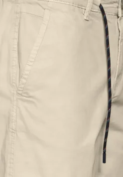 Short chino coupe décontractée