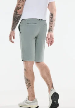 Short chino coupe décontractée