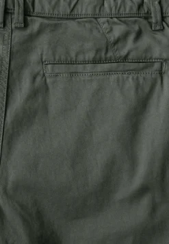 Short chinoise