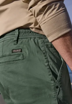 Short chino Regular Fit avec poches