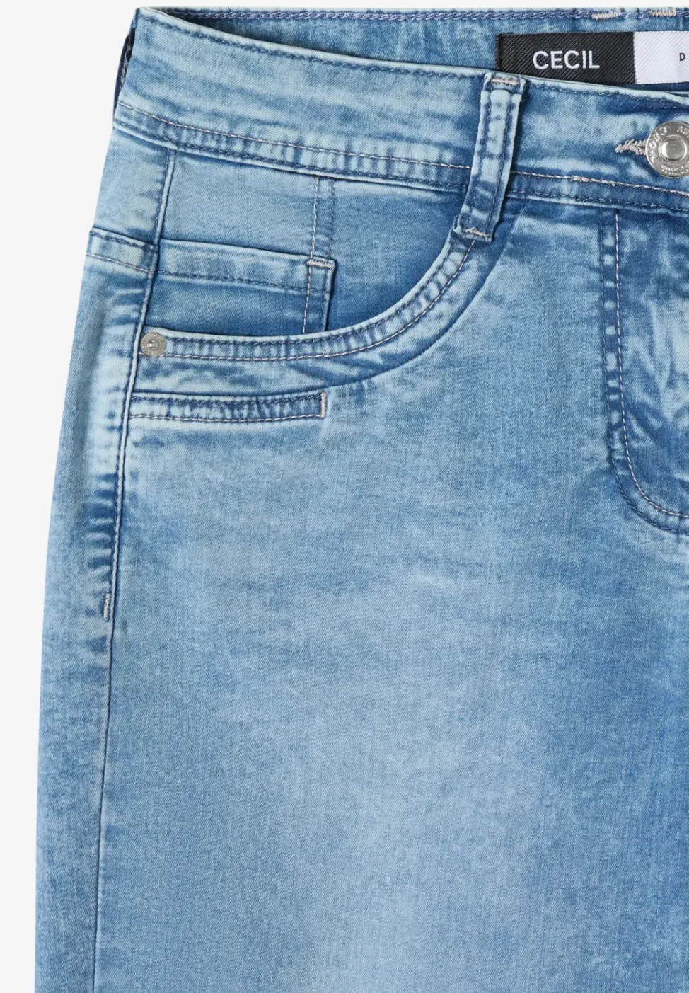 Short en jean Slim Leg dans un Casual Fit