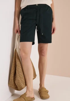 Short à jambes larges mi-longues, coupe loose