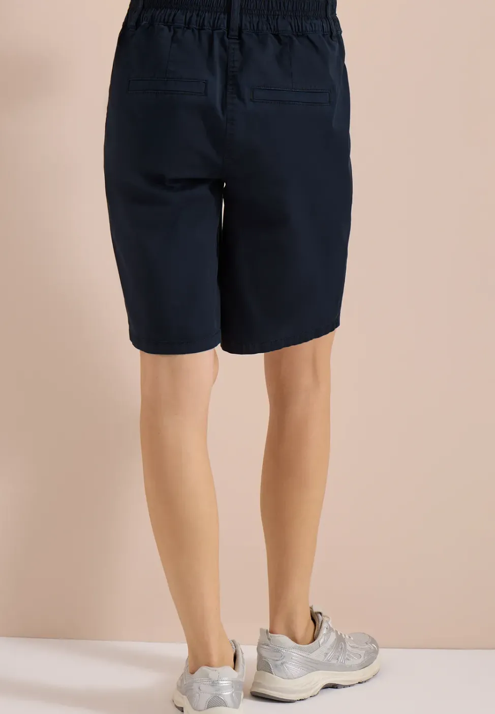 Short Mid Waist à jambes droites, coupe décontractée