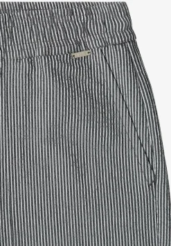 Short Straight Leg en qualité Seersucker