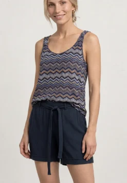 Short taille haute avec ceinture