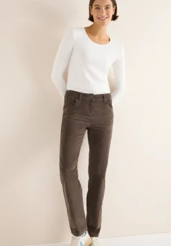 Slim Fit pantalon en velours côtelé