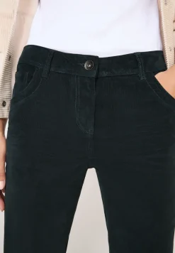 Slim Fit pantalon en velours côtelé