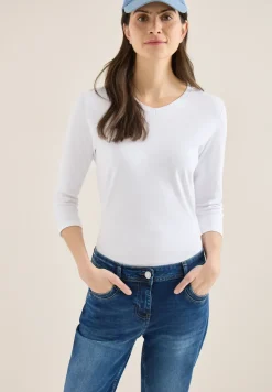 Slim Legs Jeans