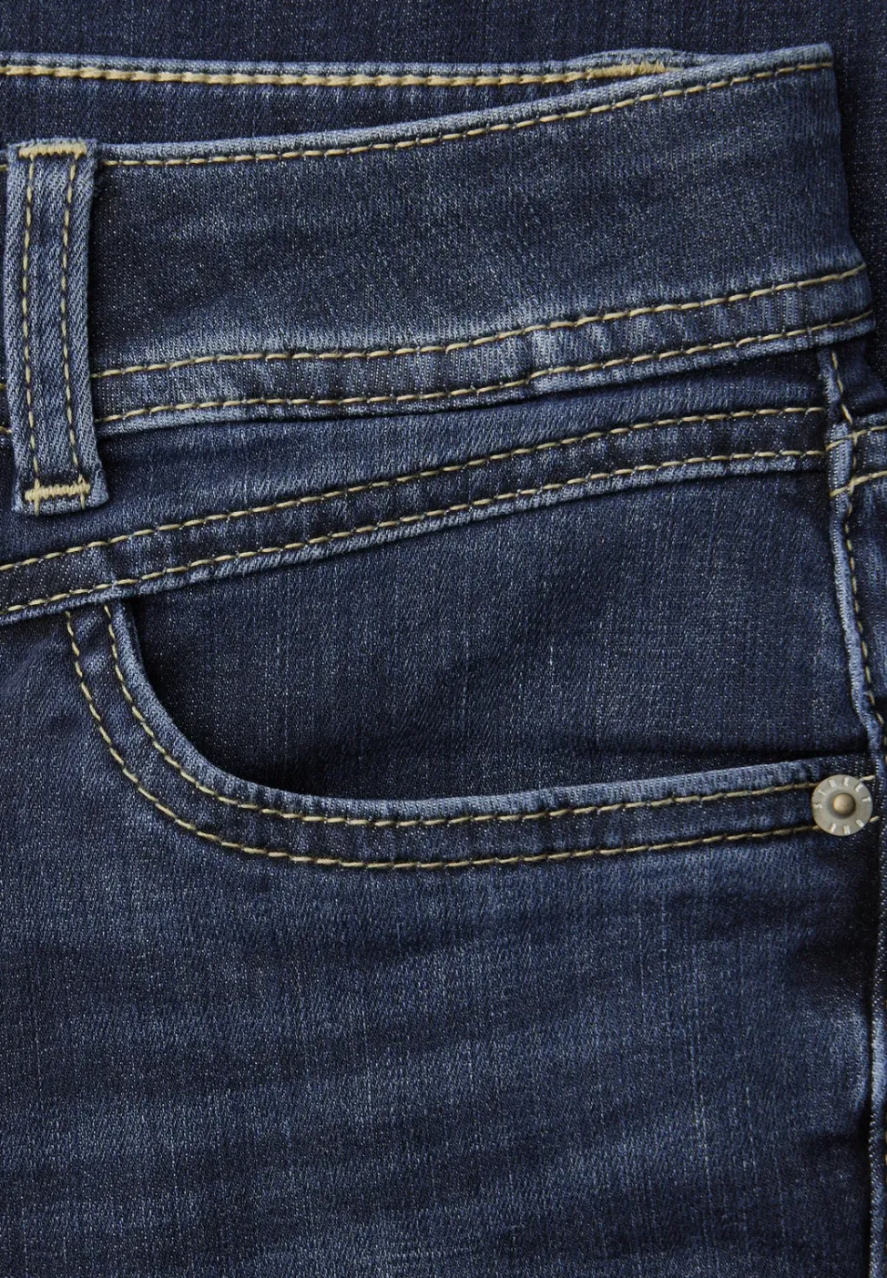 Slim Legs Jeans