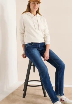 Slim Legs Jeans
