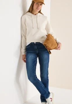Slim Legs Jeans