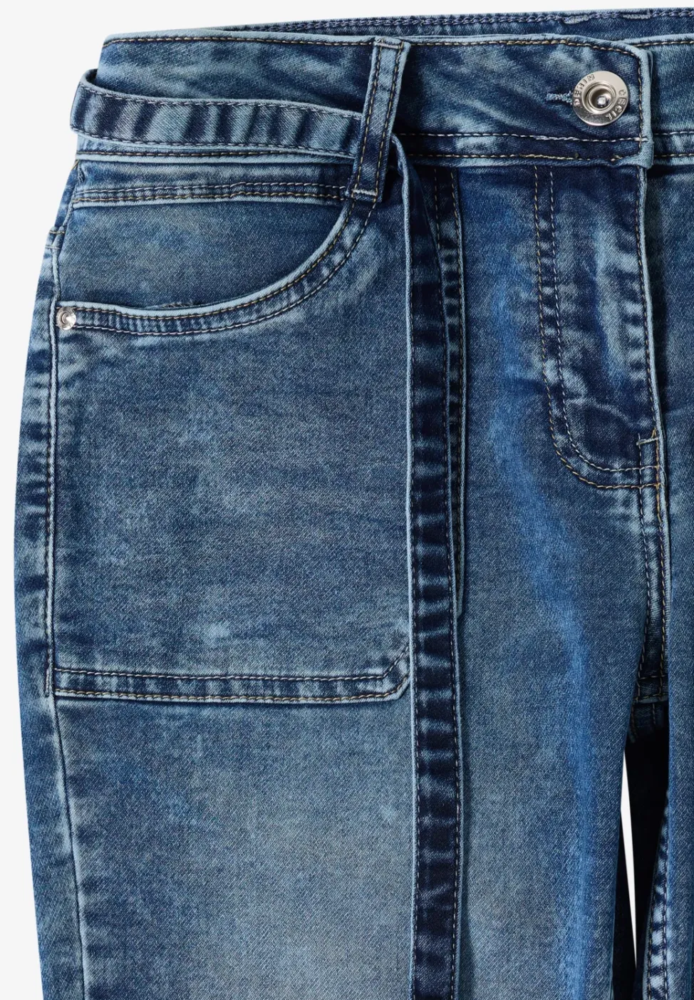 Slim Legs Jeans