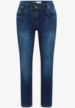 Slim Legs Jeans