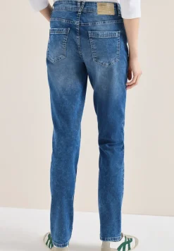 Slim Legs Jeans