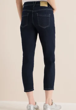 Slim Legs Jeans