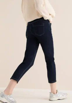 Slim Legs Jeans