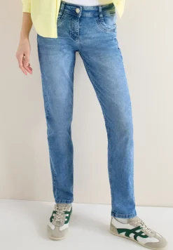 Slim Legs Jeans