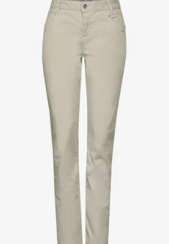 Style Yulius Straight Twill