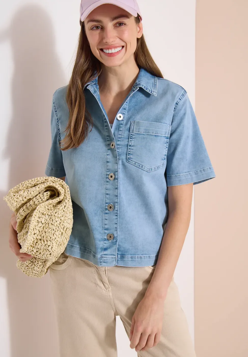 Surchemise à manches courtes avec patte de boutonnage