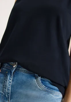 Top en couleur unie à encolure fendue