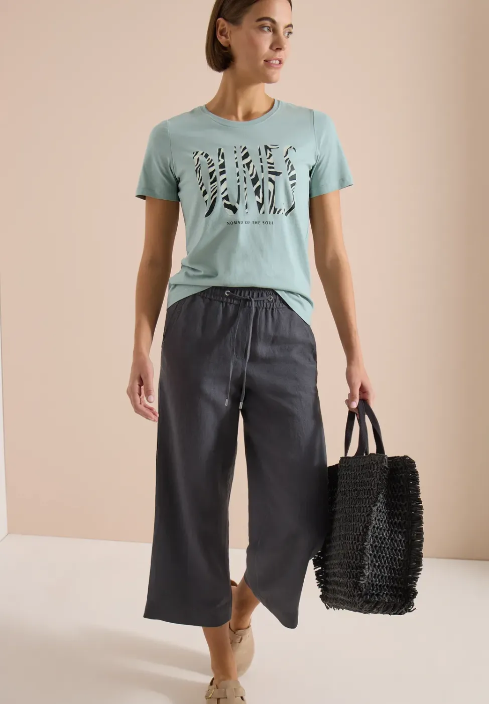 T-shirt à col rond et imprimé sur le devant