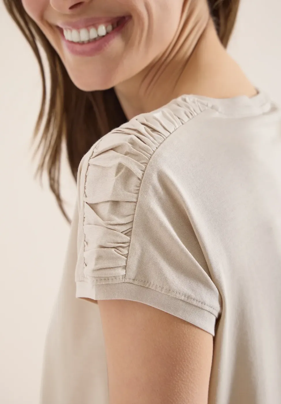 T-shirt à manches courtes avec fronces