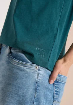 T-shirt à manches courtes avec col fendu