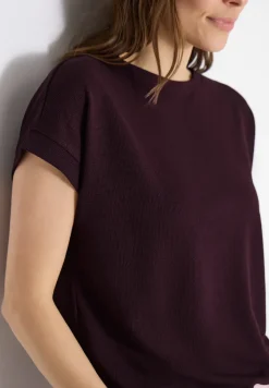 T-shirt avec boatneck au look tricoté