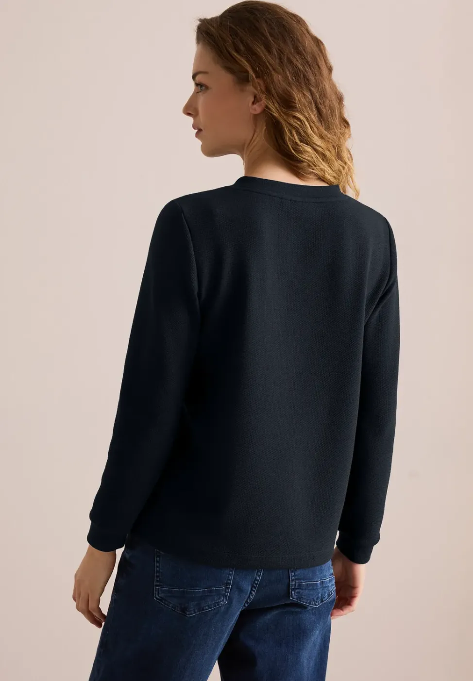 T-shirt avec col en V