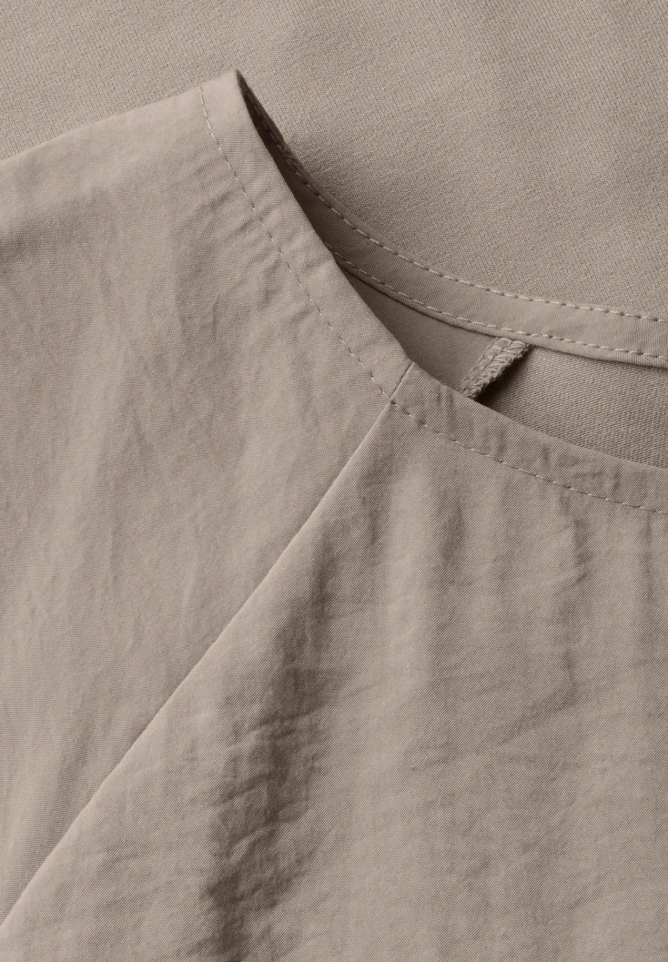 T-shirt avec cordon de serrage