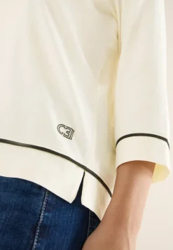 T-shirt avec détail contrasté