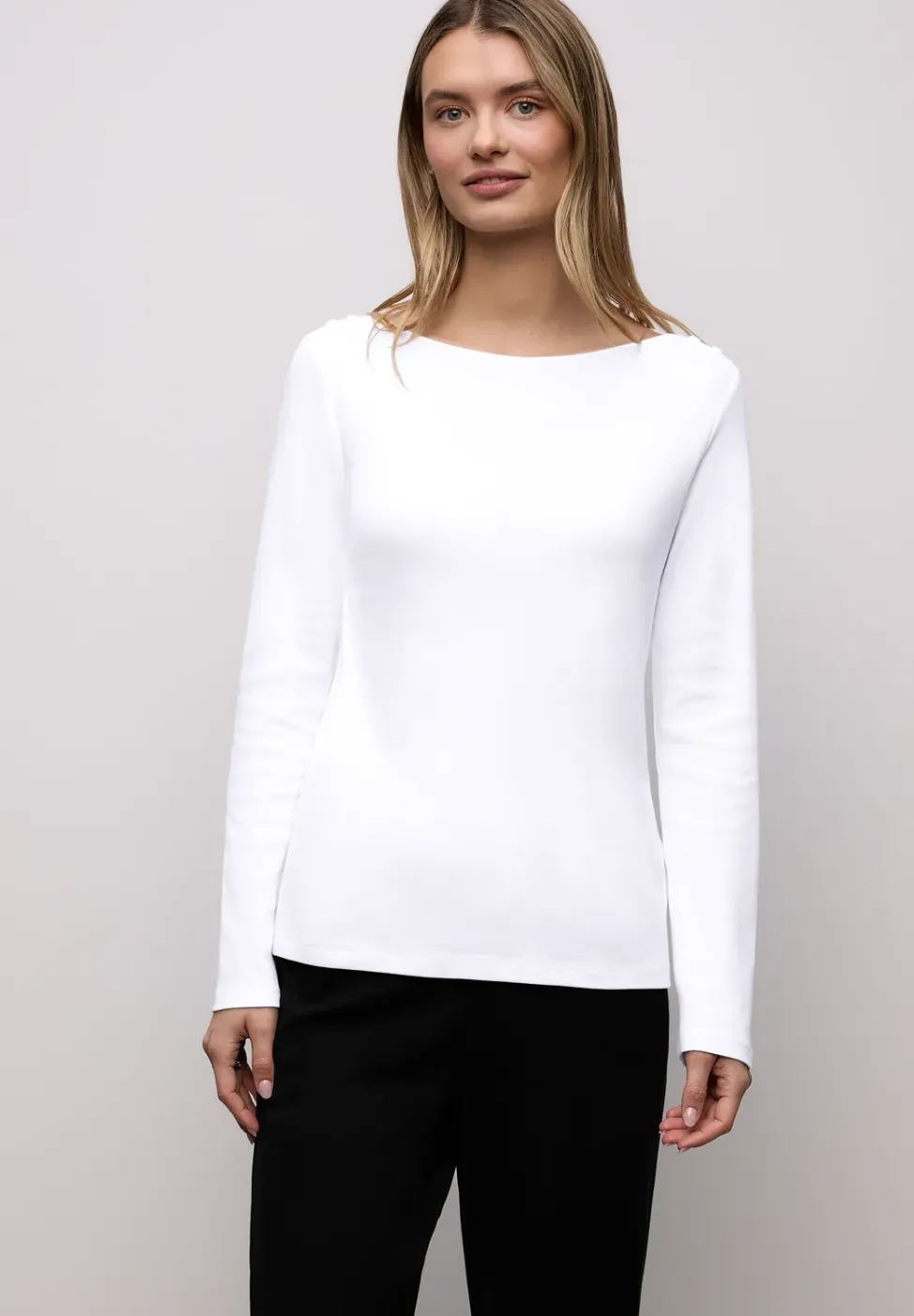 T-shirt avec détails de boutons