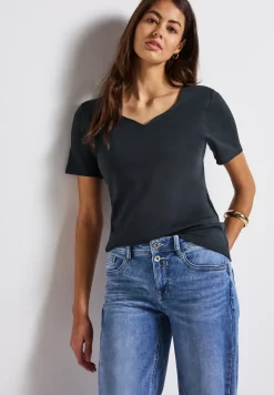 T-shirt avec encolure en cœur