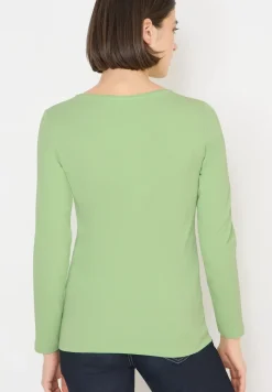 T-shirt avec encolure en U