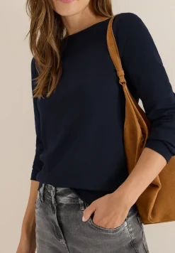 T-shirt avec encolure en U