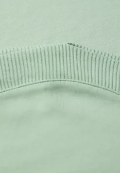 T-shirt avec encolure en U