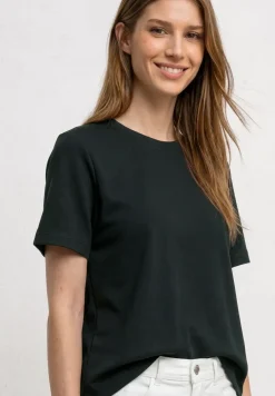 T-shirt basique à la coupe raccourcie